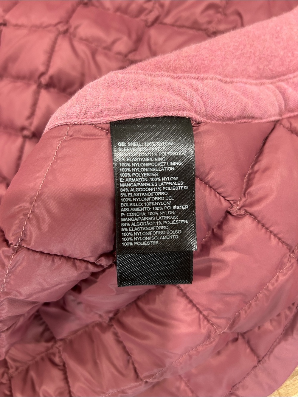 The North Face Womens Endeavor Thermoball Quilted Jacket in Plum | Size Small - Picture 8 of 15
